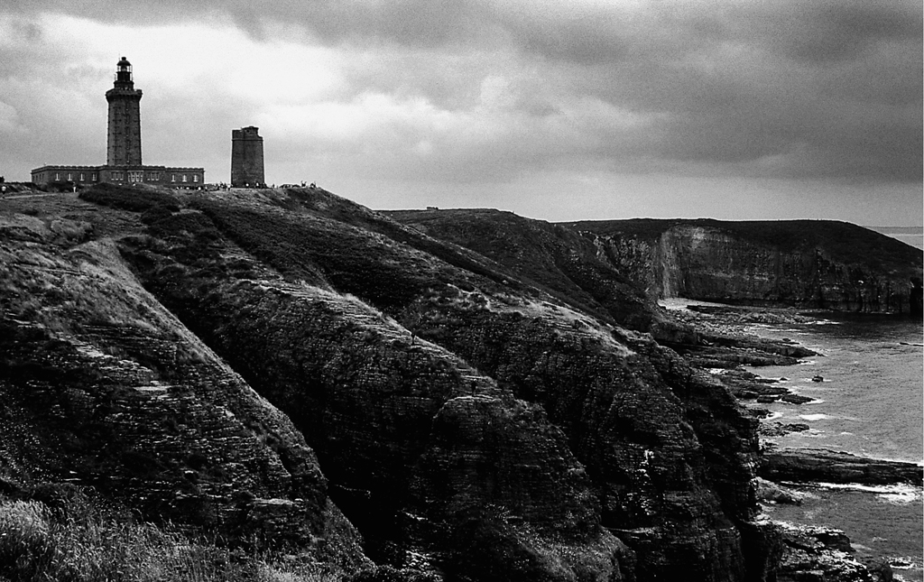 Photo noir et blanc du phare du Cap Fréhel, Bretagne