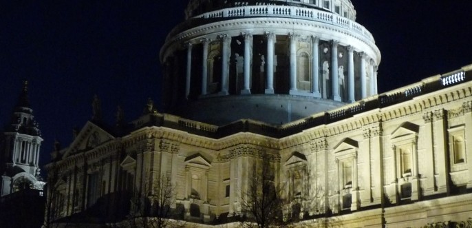 Photo couleur de la cathedrale Saint-Paul à Londres