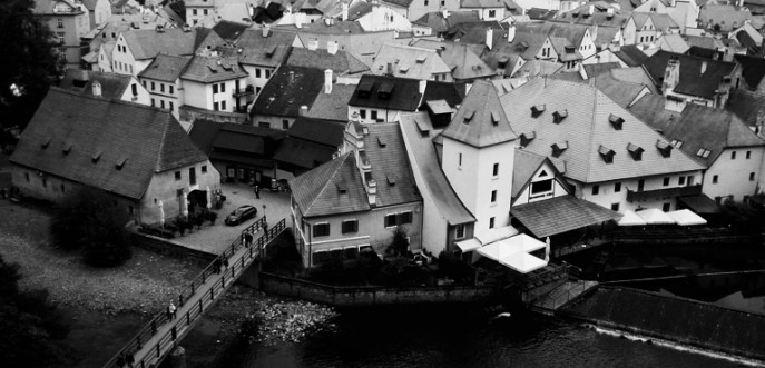 Photo noir et banc de Cesky Krumlov - République Tchèque