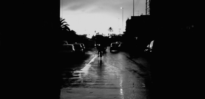 Photo noir et blanc de Marrakech sous la pluie - Maroc