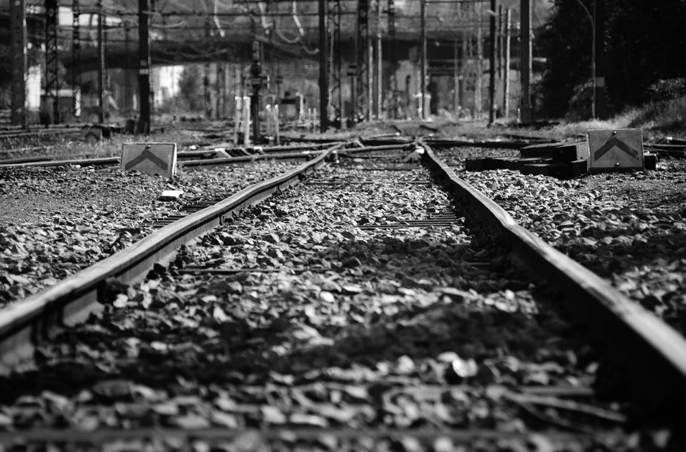 Photo noir et blanc d'une voie ferrée vers la gare de Vaise -Lyon (69)